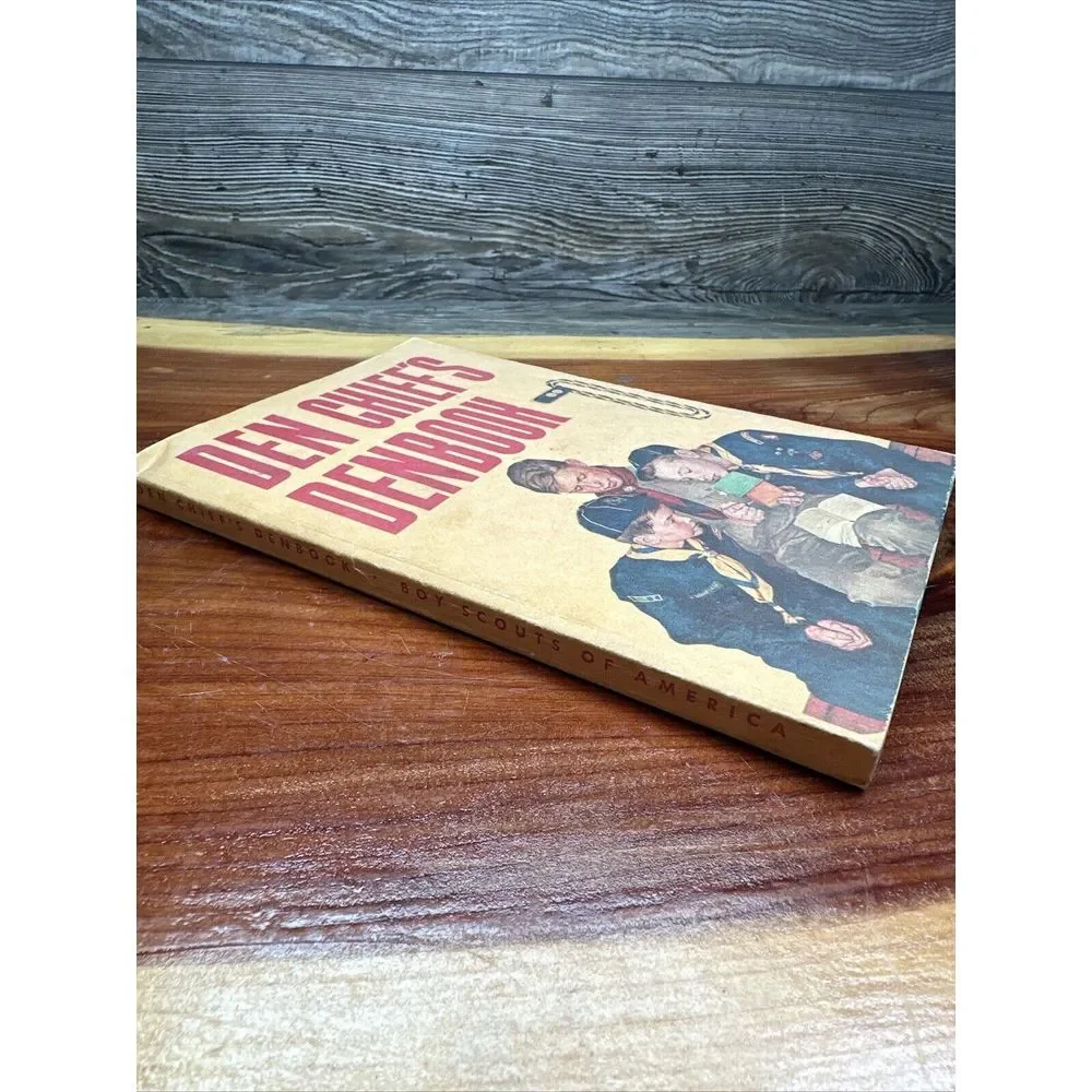 Den Chiefs Ebook  Book Cub Scout Boy Scouts America used 1968 Edition 1969 Print